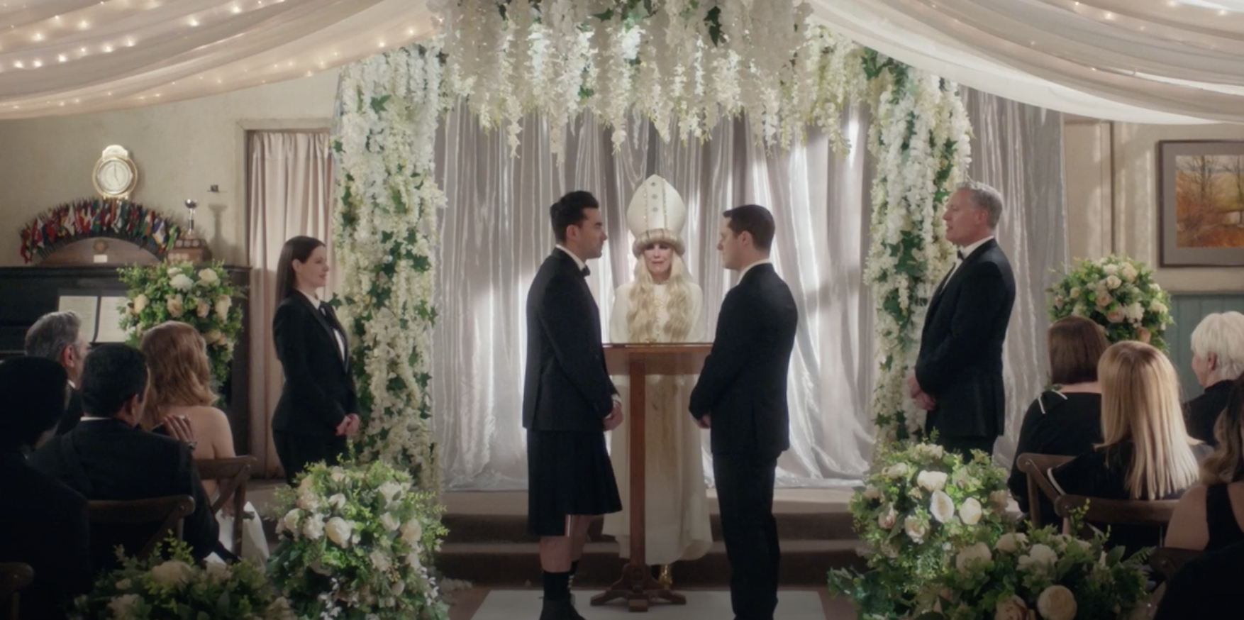Schitt’s Creek 06x14, Happy Ending (Recap)
